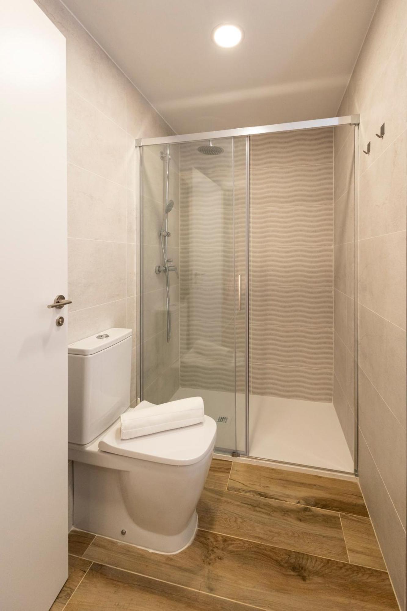 Cortes Suites By Concept Flats Βαλένθια Εξωτερικό φωτογραφία