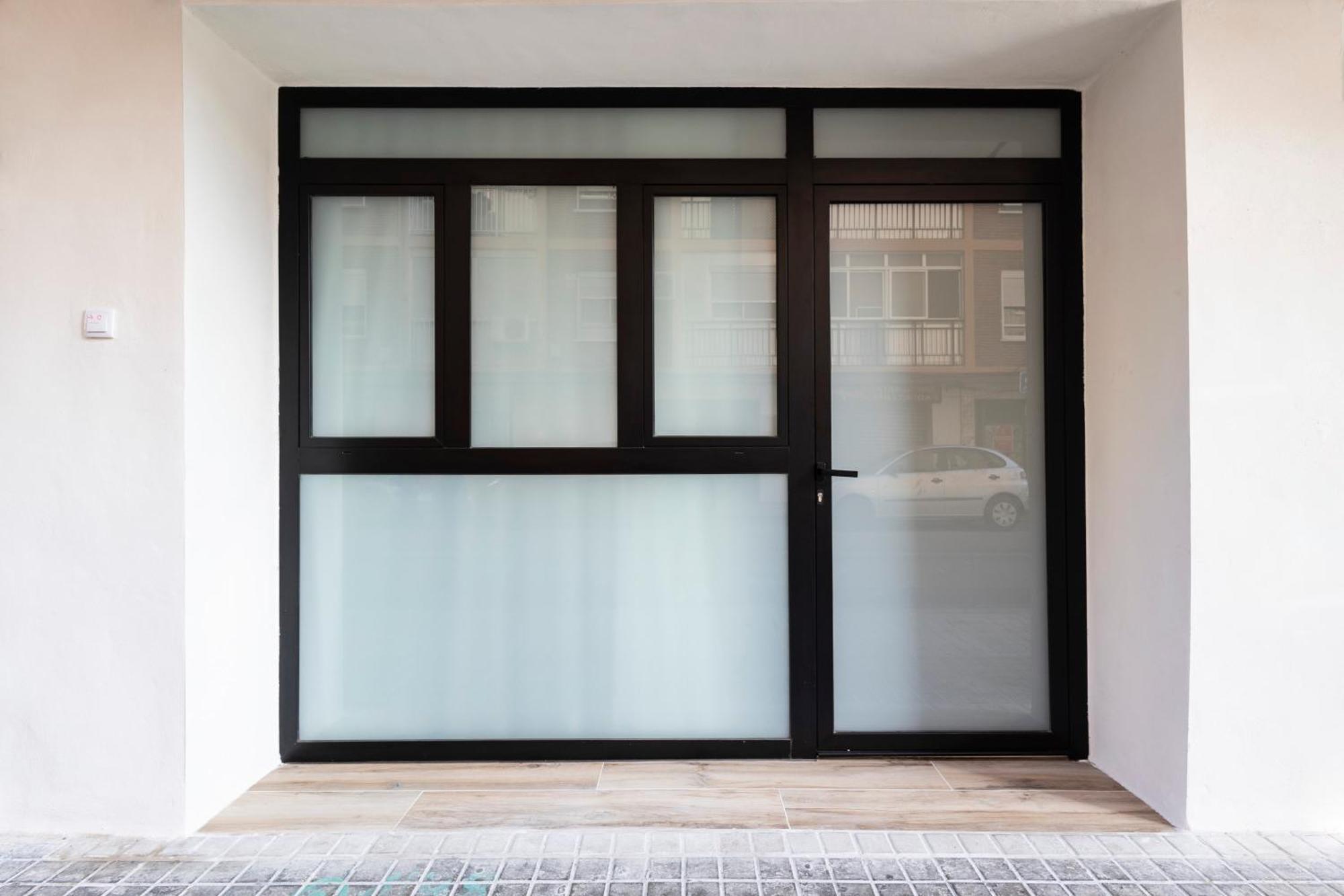 Cortes Suites By Concept Flats Βαλένθια Εξωτερικό φωτογραφία
